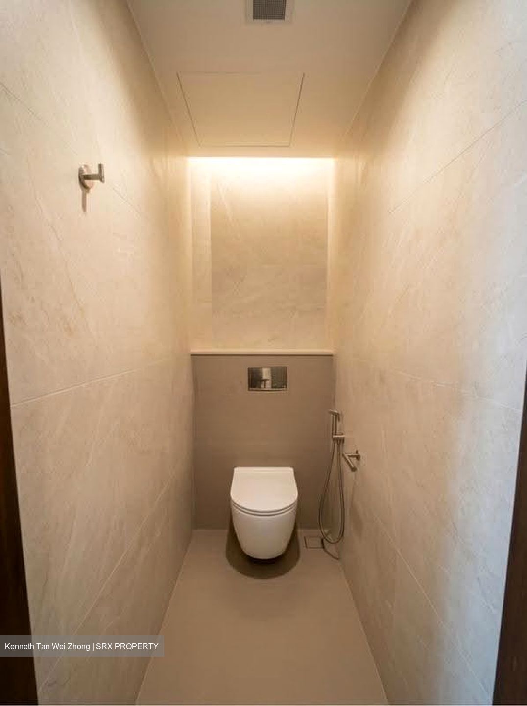Ava Towers (D12), Apartment #632492541